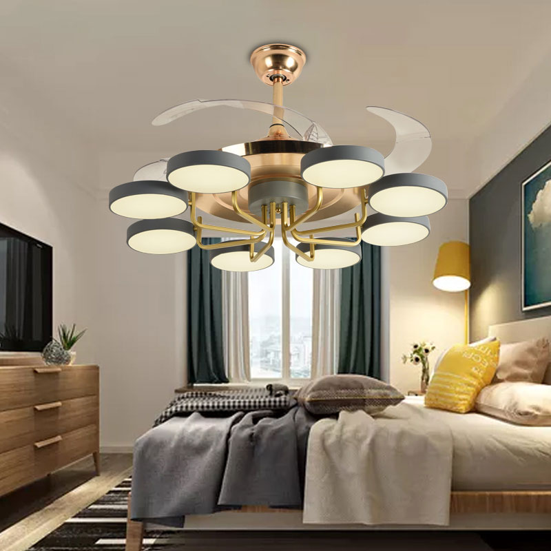 Modern északi lopakodó egyszerű, könnyű ventilátorral