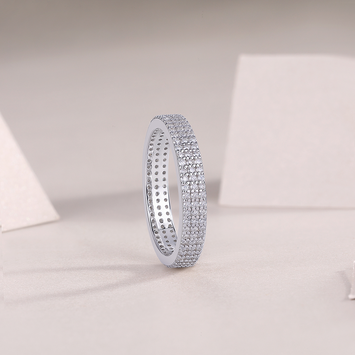Moon Shadow Romance - A Wedding Ring Set With Top-quality Moissanite Silver And