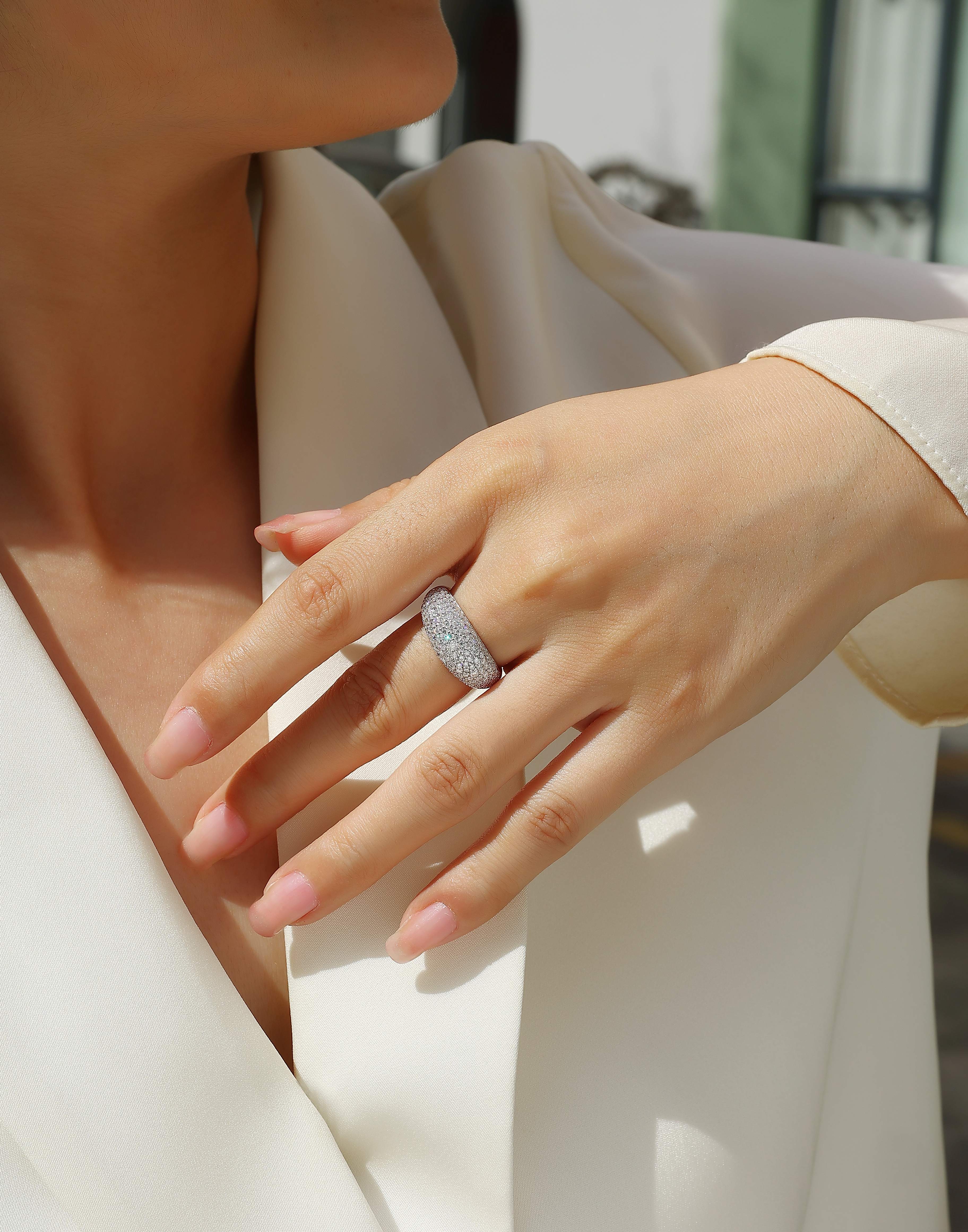Moonlit Night Stars - A Wedding Ring Set With Top-quality Moissanite Silver And