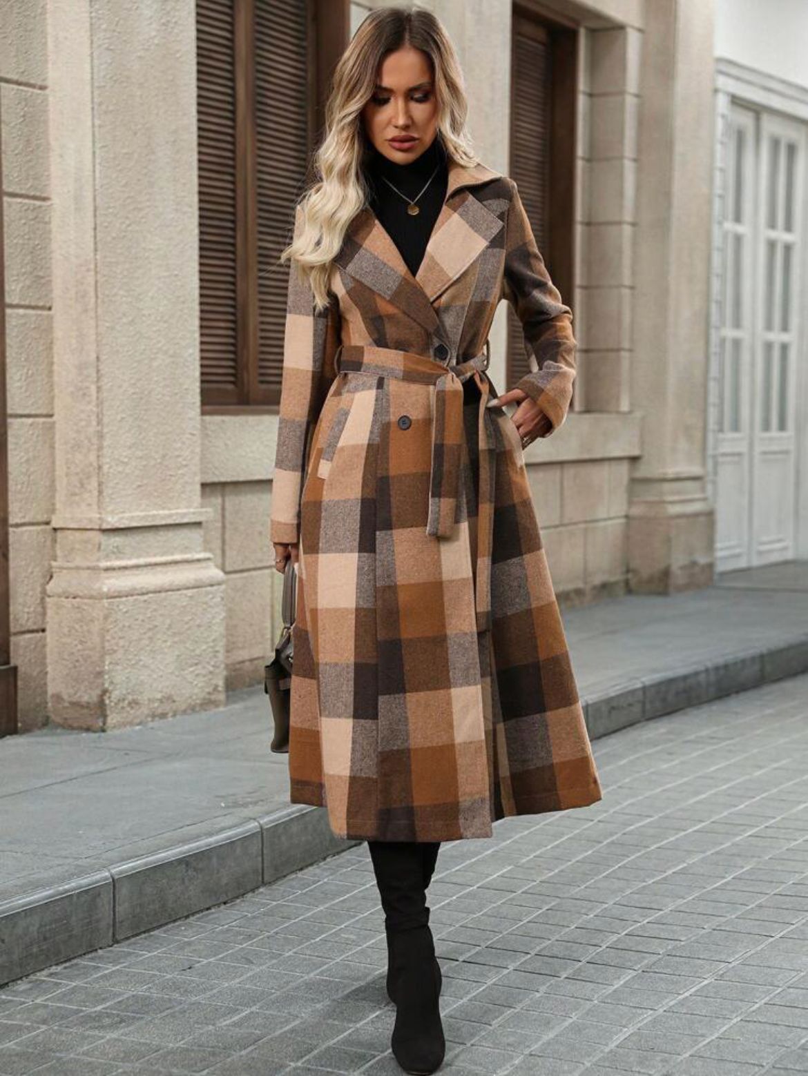 New Arrival Lapel Wool Coat With Tie And Double-breasted Design