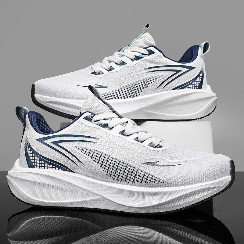 New Spring Collection Of Men's Running Shoes, Versatile Athletic Shoes, And Summer Mesh