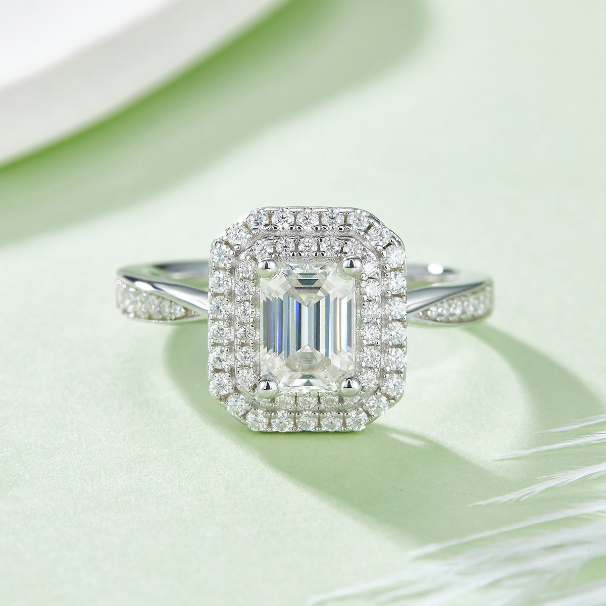 Octagonal Moissanite Set With Top-quality Moissanite Luxury And Fashionable Light Luxury