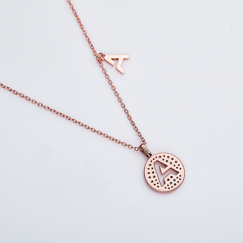 One Of The 26 Letters, A, Set With Top-quality Moissanite, Luxurious And Fashionable Light