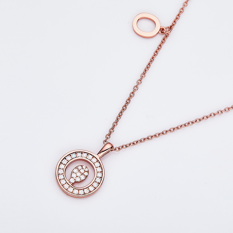One Of The 26 Letters, O, Set With Top-quality Moissanite, Luxurious And Fashionable Light