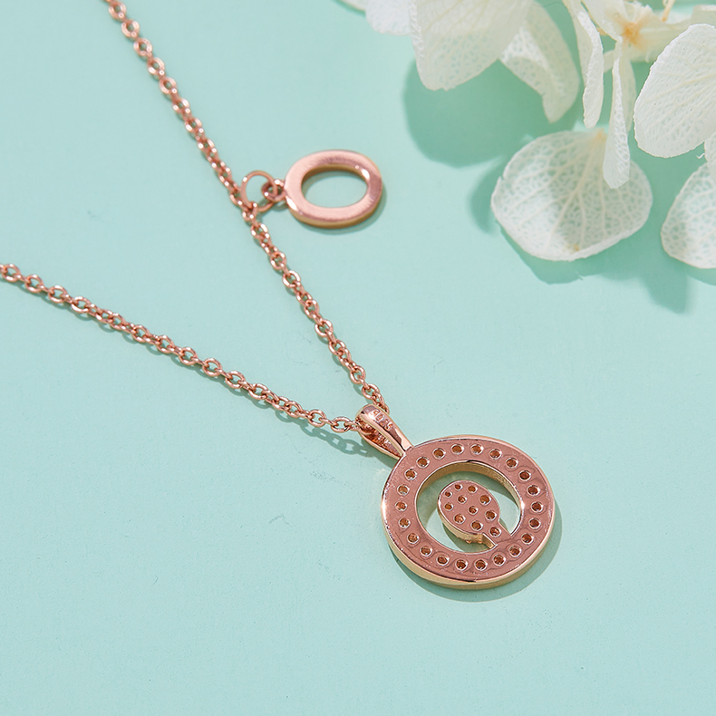 One Of The 26 Letters, O, Set With Top-quality Moissanite, Luxurious And Fashionable Light