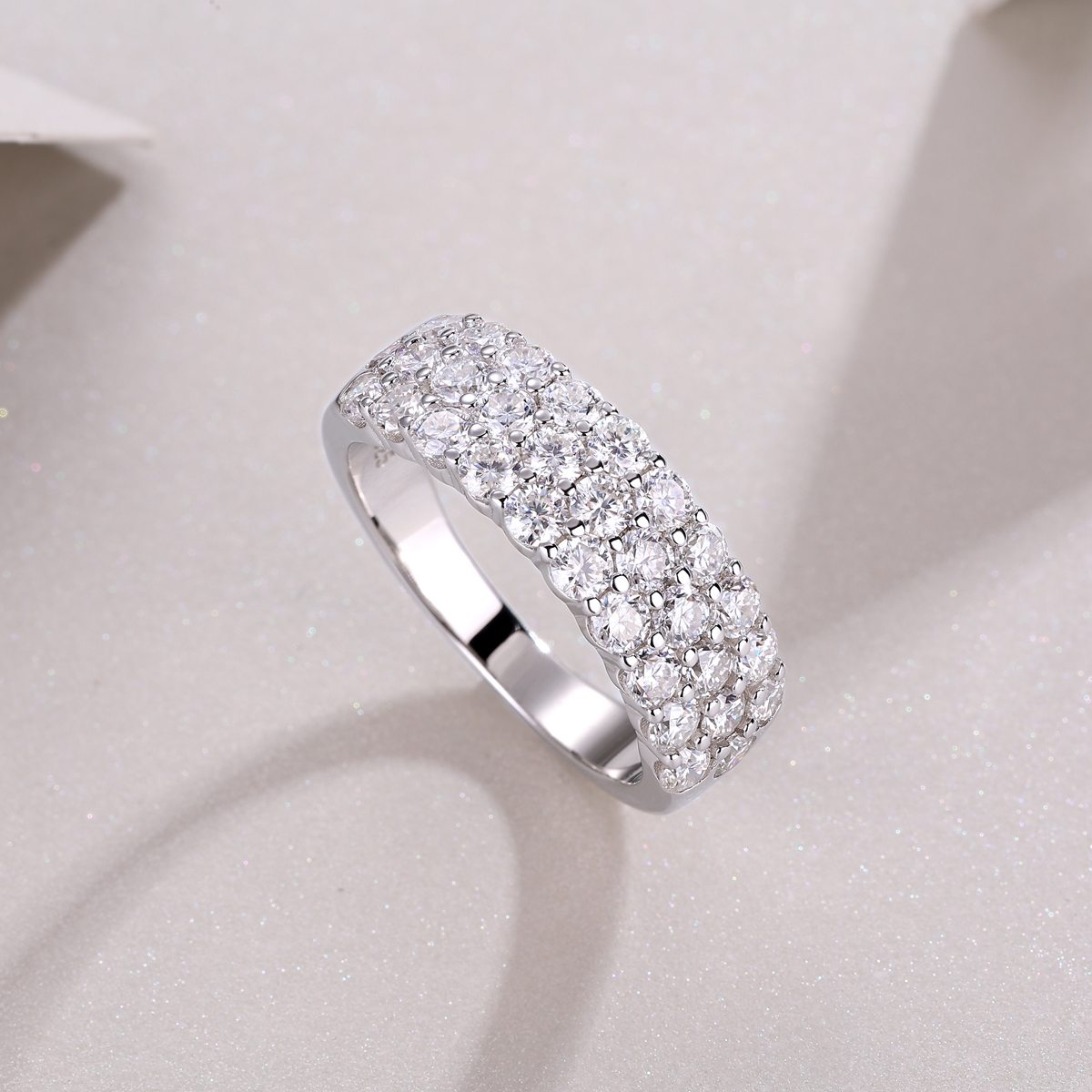 Phantom - Set With Top-quality Moissanite Silver And Platinum-plated Diamond Wedding Ring.