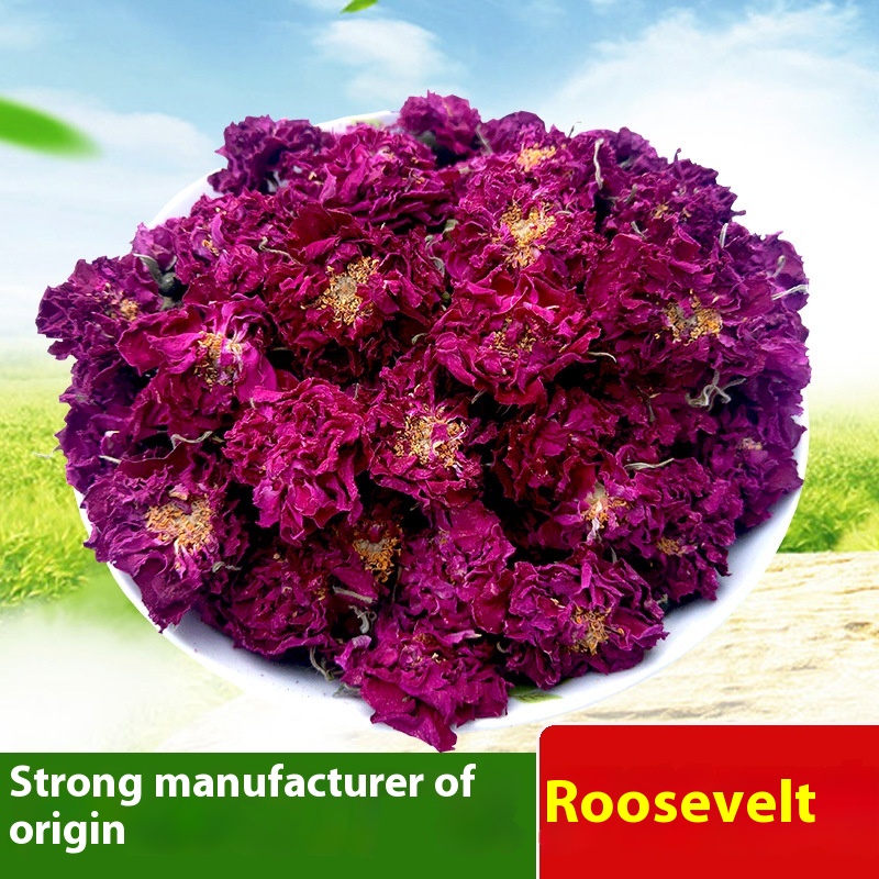 गुलाब कोरोला एक कप फूल