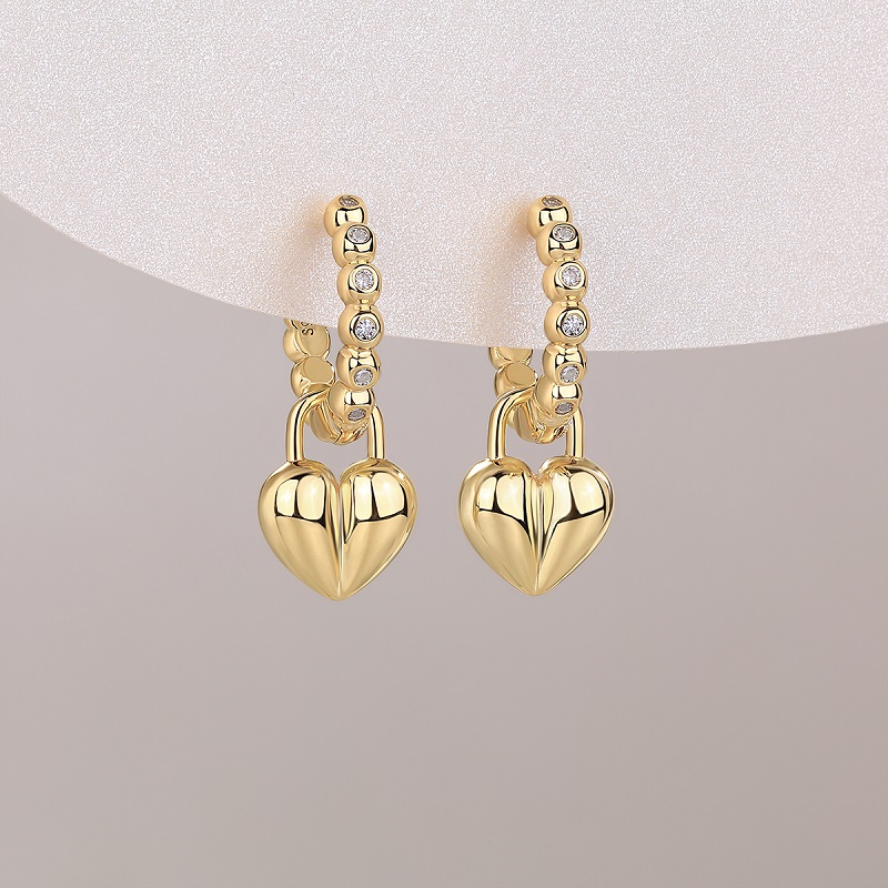 Rotating Love - Top-quality Moissanite Luxury Fashion Light Luxury Jewelry Silver Stud