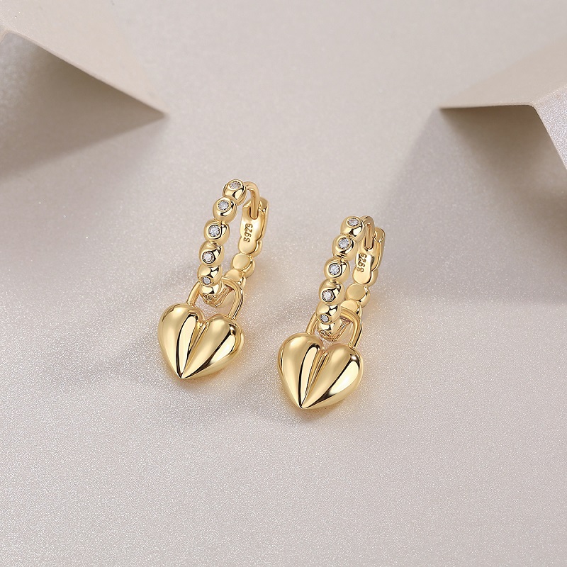 Rotating Love - Top-quality Moissanite Luxury Fashion Light Luxury Jewelry Silver Stud