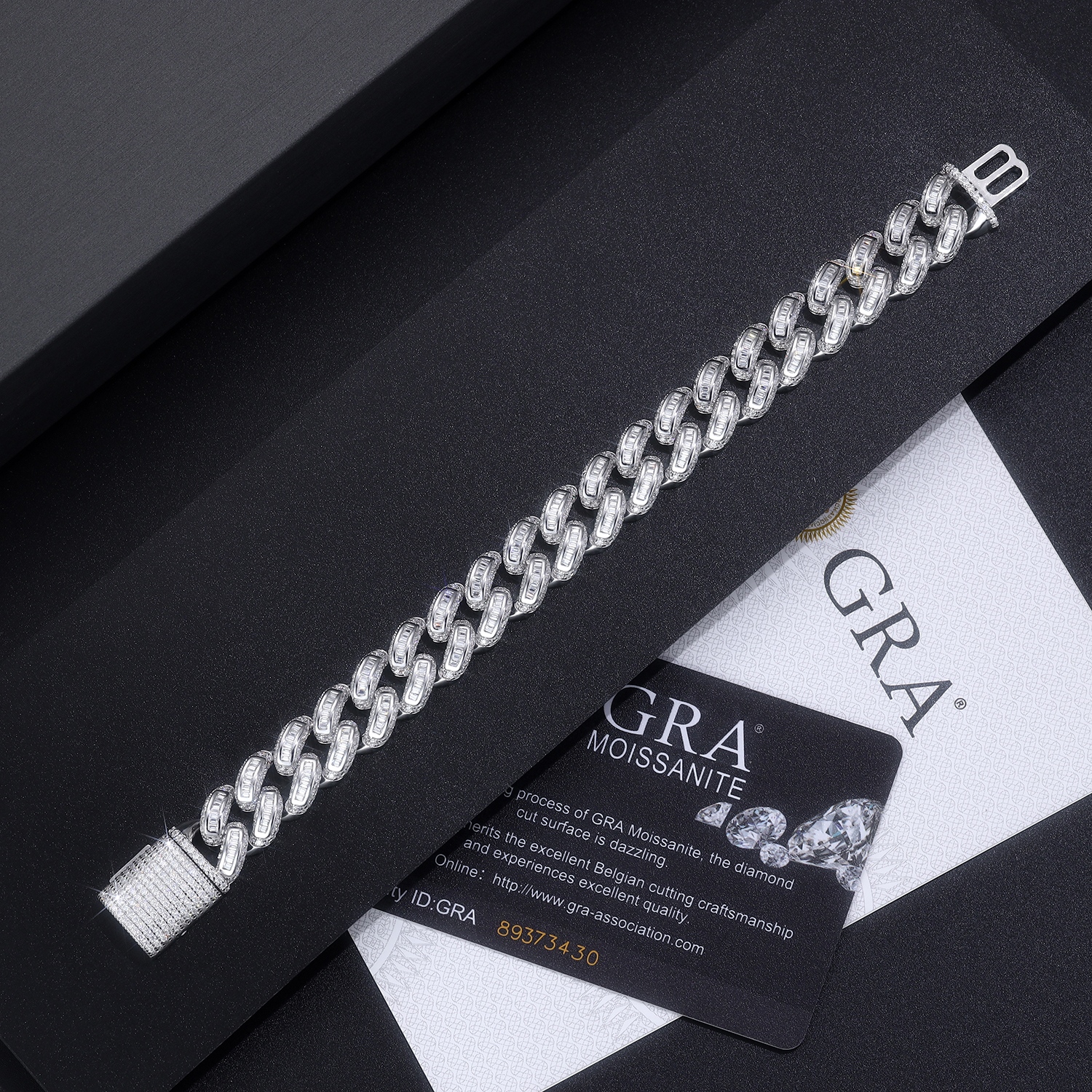 Set With Top-quality Moissanite, This Luxurious And Fashionable Light Luxury Jewelry