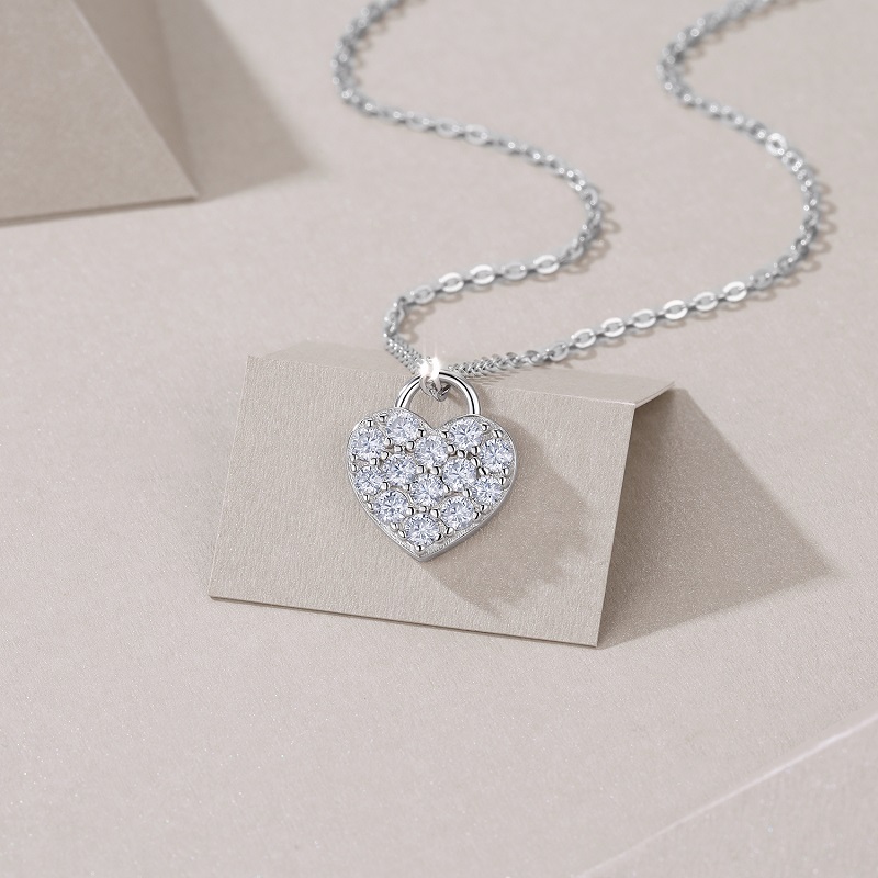 Set With Top-quality Moissanite, This Luxurious And Fashionable Light Luxury Trend Jewelry