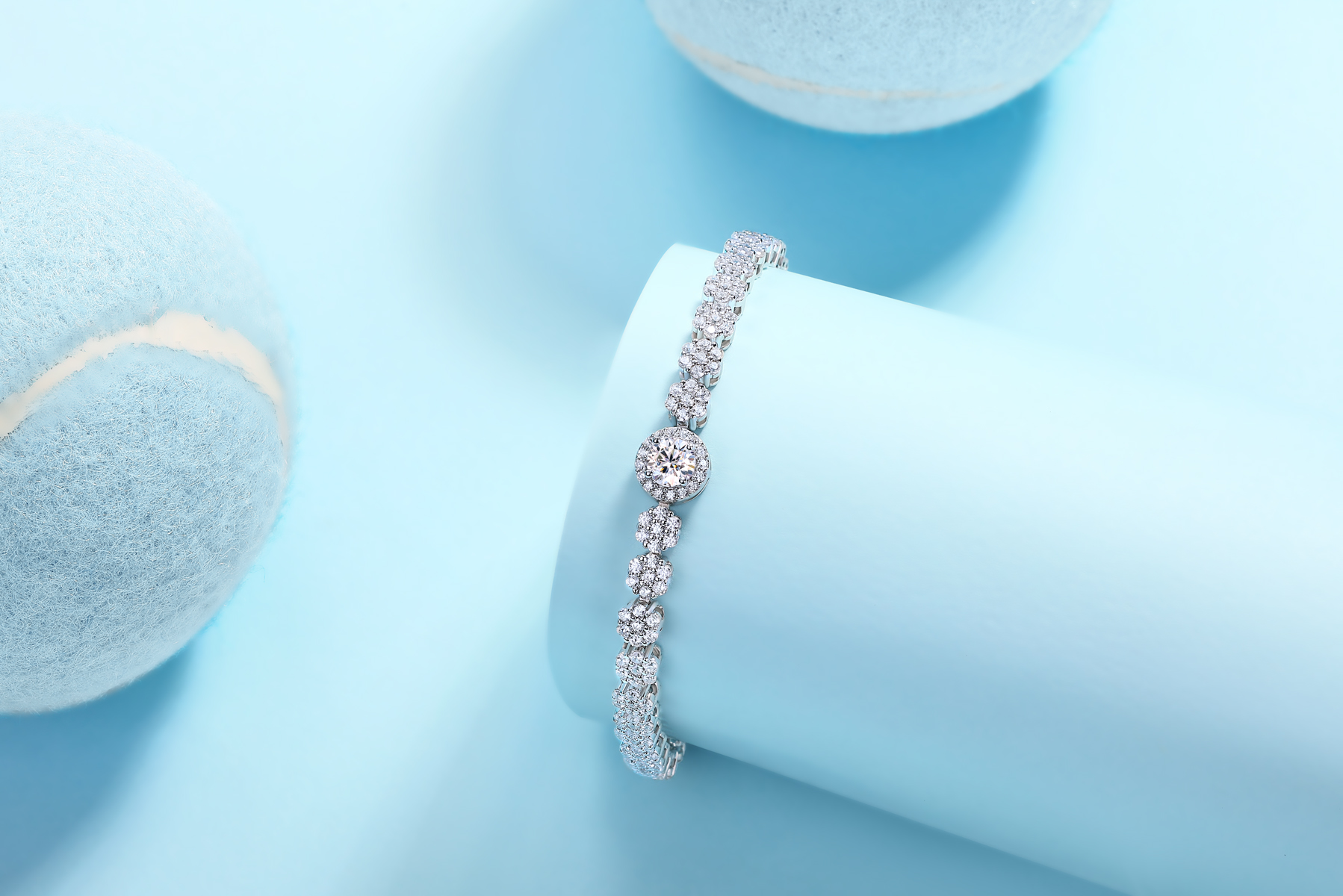 Set With Top-quality Moissanite, This Luxurious And Fashionable Light Luxury Trend Jewelry