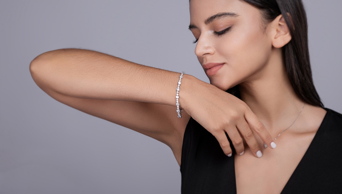 Set With Top-quality Moissanite, This Luxurious And Fashionable Light Luxury Trend Jewelry