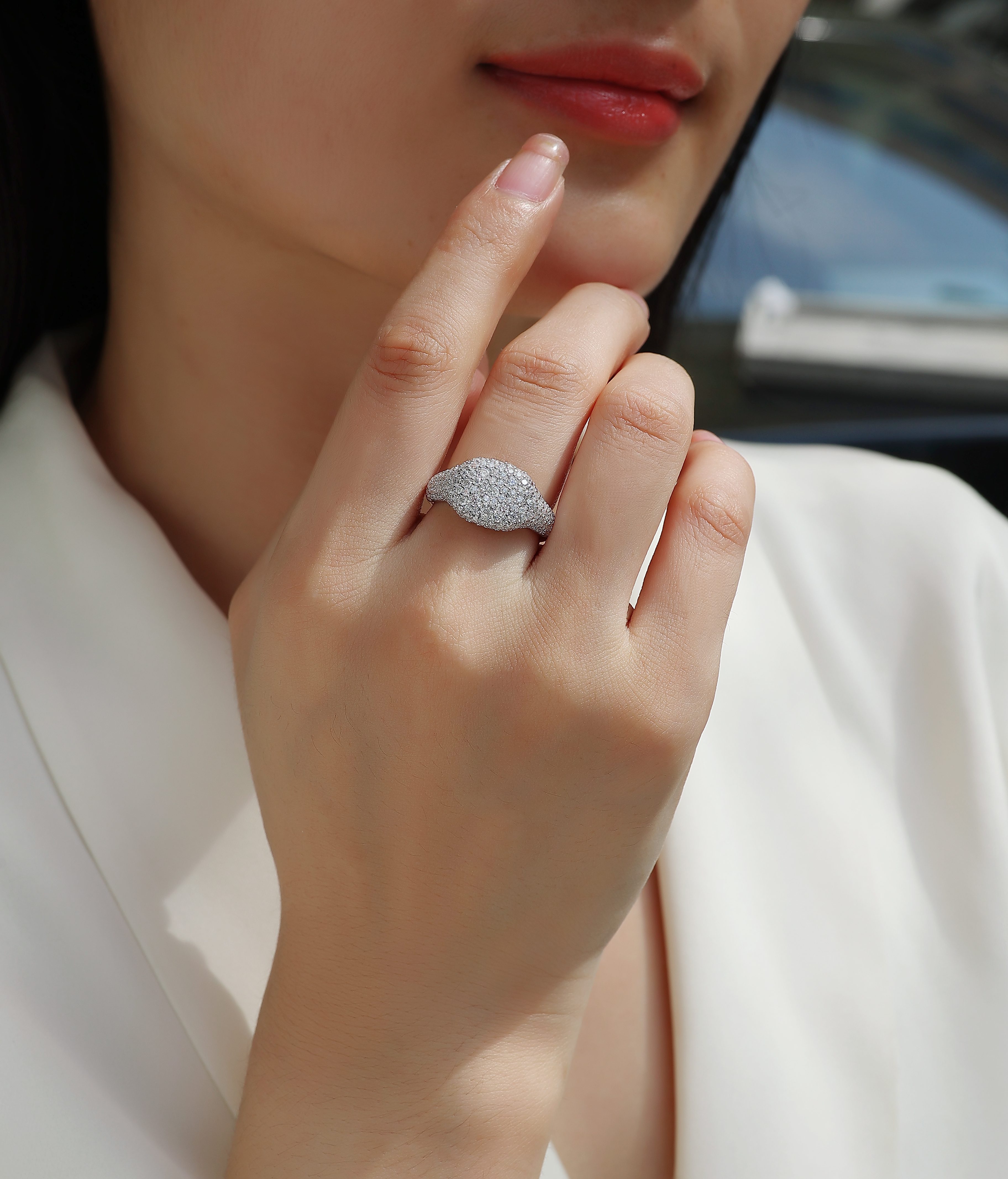 Shining Frenzy - A Wedding Ring Set With Top-quality Moissanite Silver And Platinum-plated