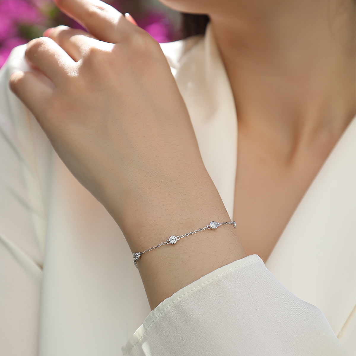 Silver 1.4g Moissanite Bracelet, 7pcs 3mm D VVS1 GRA Certified, 16&5cm Adjustable