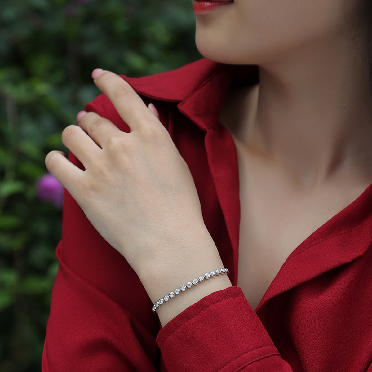 Silver 13.2g Moissanite Tennis Bracelet, 40pcs D VVS1 Bezel Set, GRA Certified 16.5cm