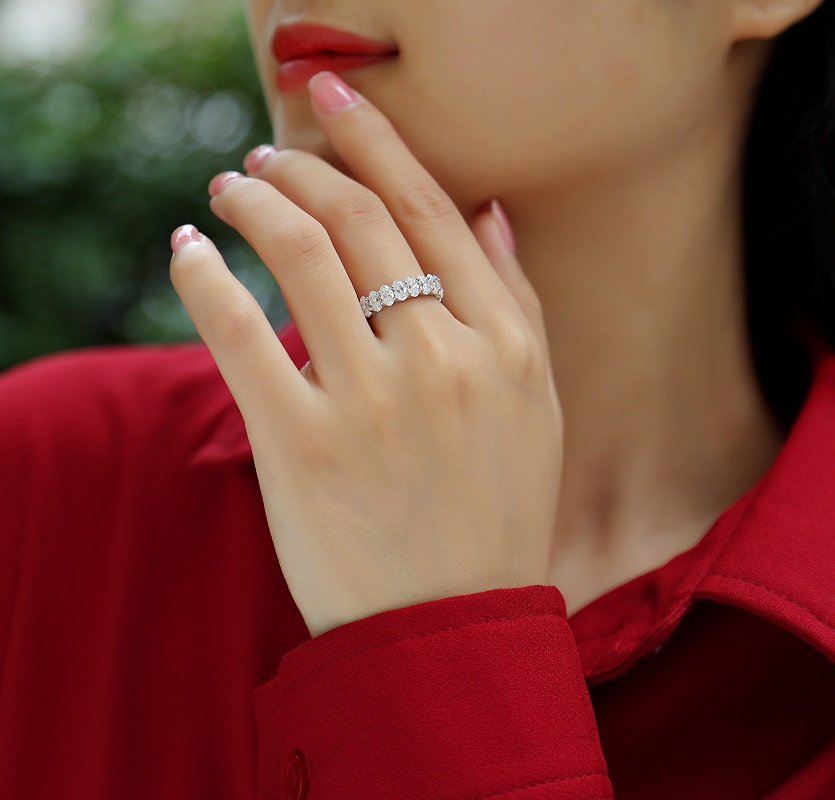 Silver 6.0g Platinum Plated Moissanite Ring, 5x3mm 20pcs D VVS1 Eternity Band, GRA