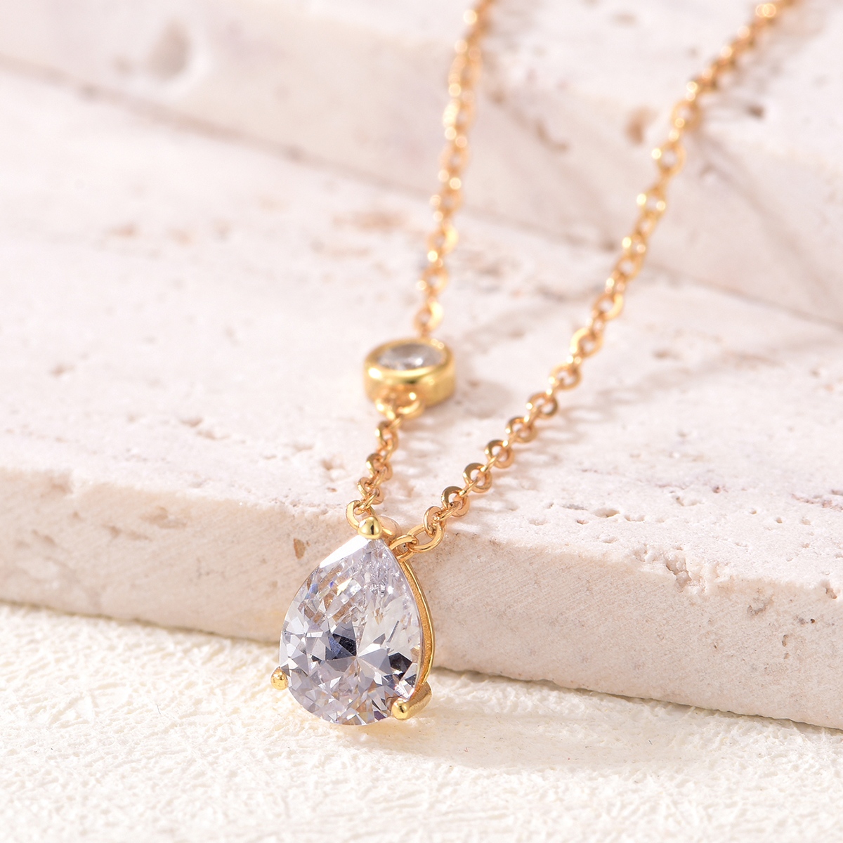 Silver Gold Plated Pear Moissanite Necklace, 6x8mm 1.25CT D VVS1 Stone, GRA Certified 45cm