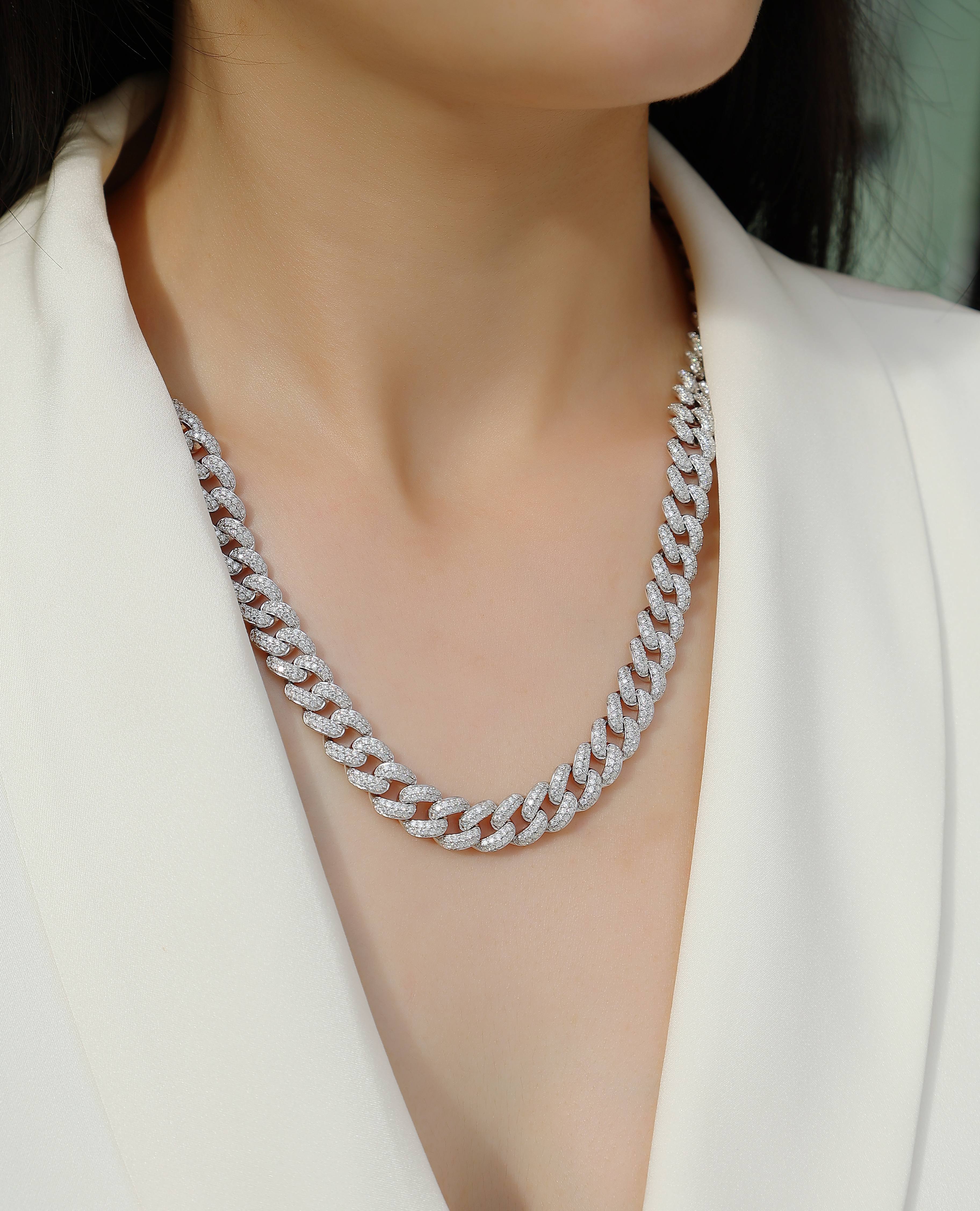 Silver Island Crushed Ice - A Luxurious And Fashionable Light Luxury Jewelry Necklace