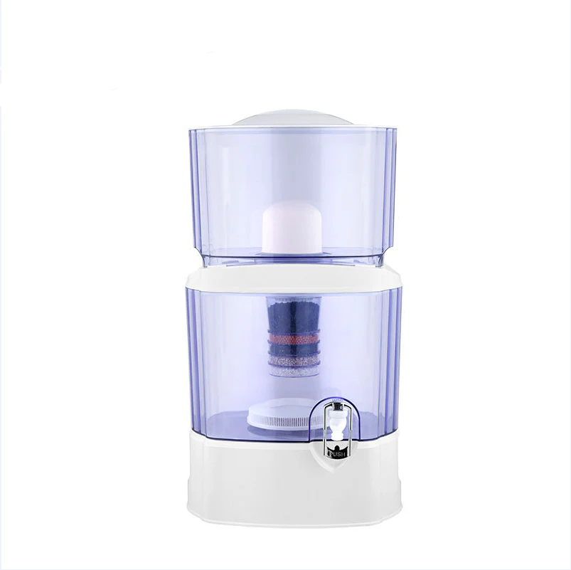 Einfacher und tragbarer Haushaltsfilter für die Wasserqualität