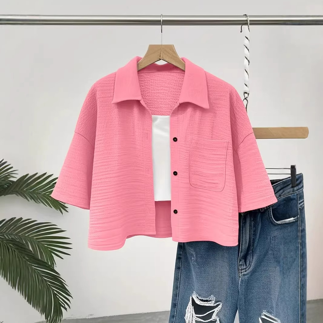Solid-color Buttoned-pocket Cropped Blouse