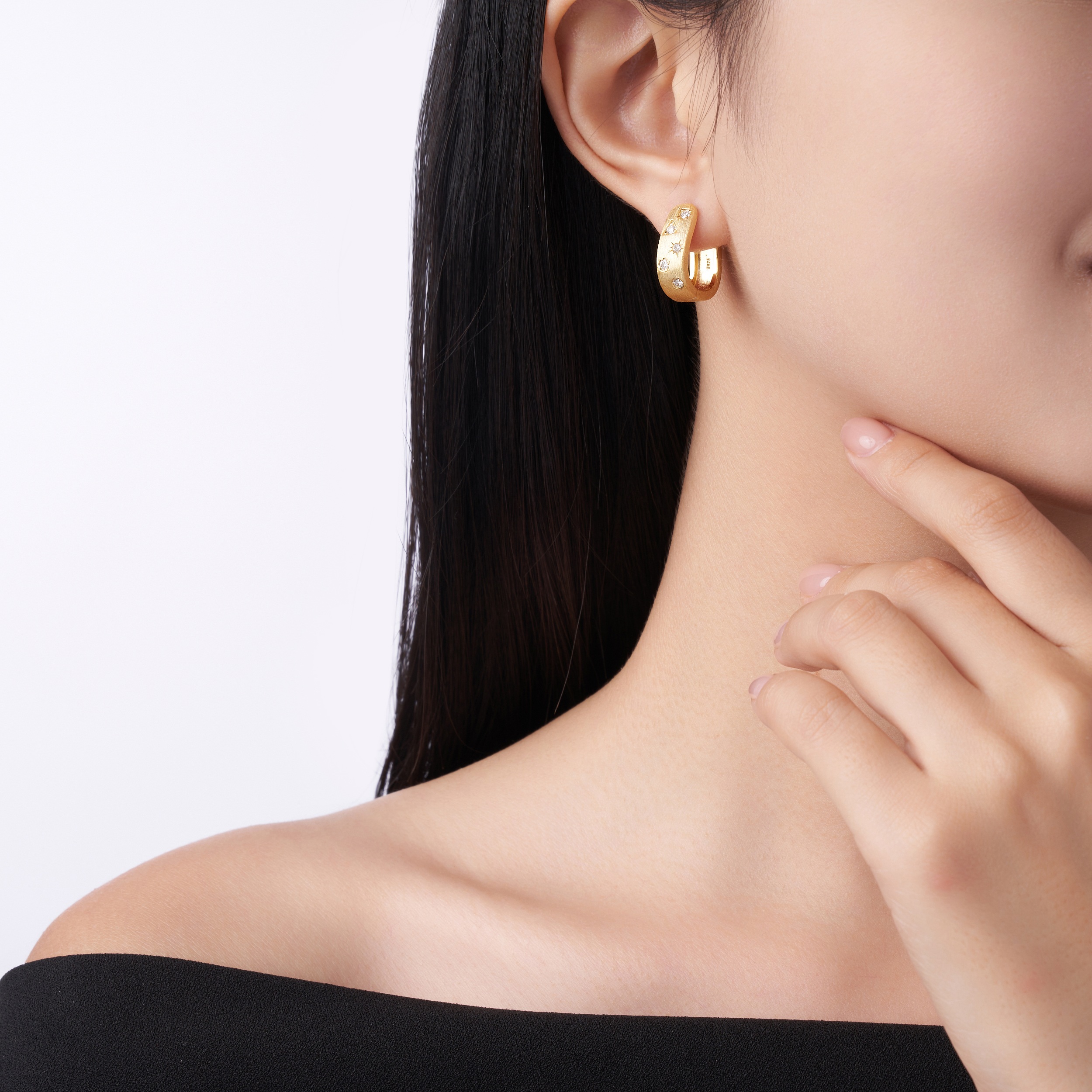 Star Track - Premium Moissanite Luxury Fashion Light Luxury Jewelry Silver Stud Earrings