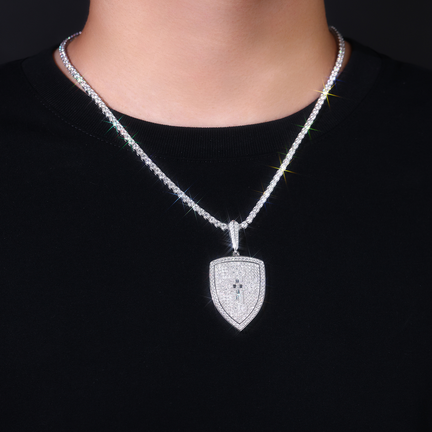 Starlight Shield - A Fashionable And Trendy Necklace Pendant Set With Top-quality