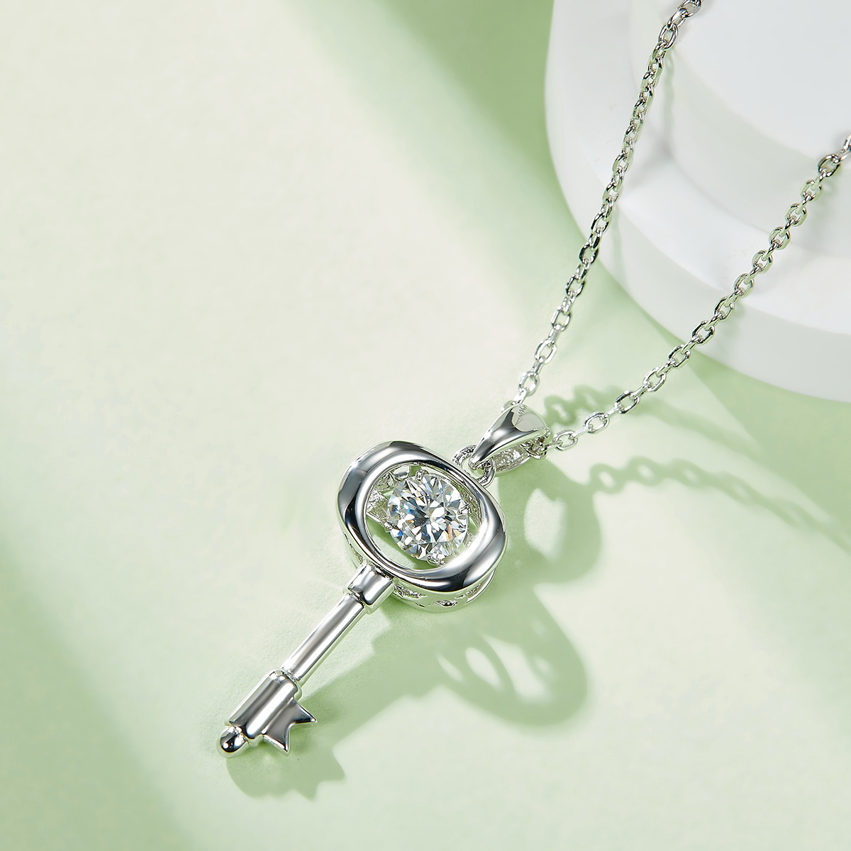 Sterling Silver 0.5ct D Color VVS1 Moissanite Key Necklace 45cm Platinum Plated GRA