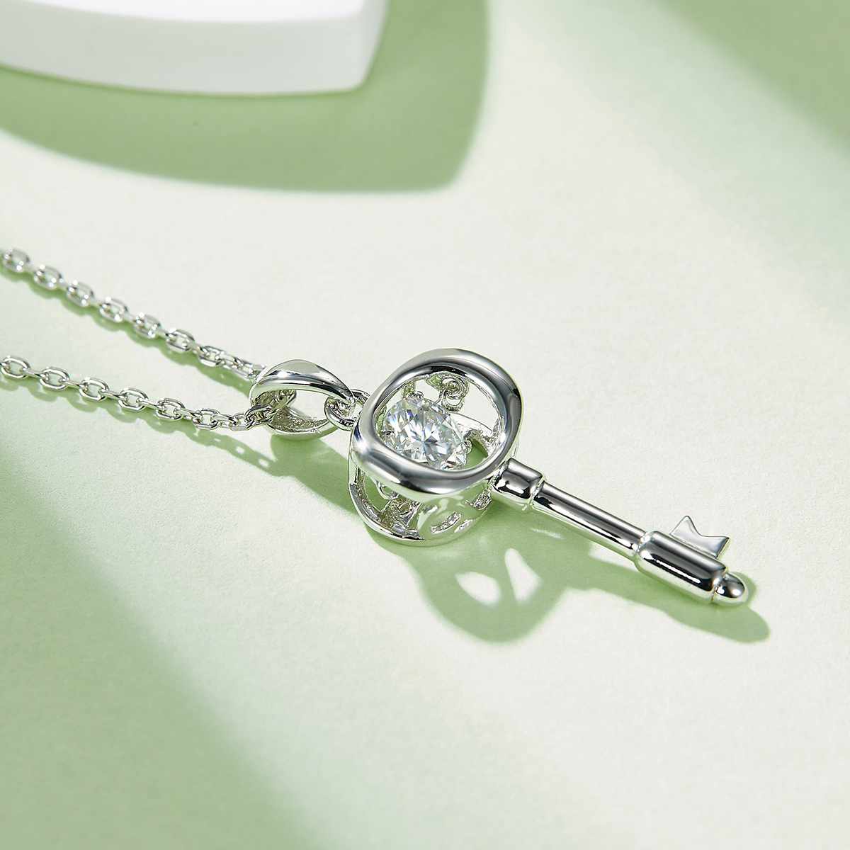 Sterling Silver 0.5ct D Color VVS1 Moissanite Key Necklace 45cm Platinum Plated GRA