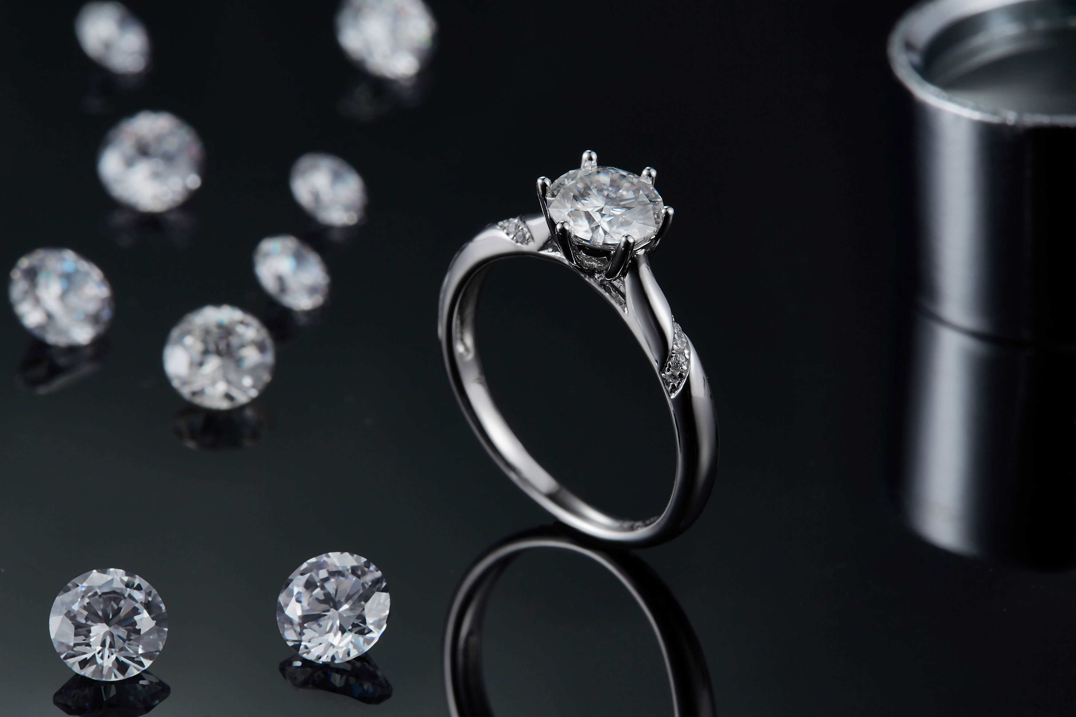 Sterling Silver 1ct Moissanite Engagement Ring, D-VVS1 Round Cut 6-Prong Twisted Band