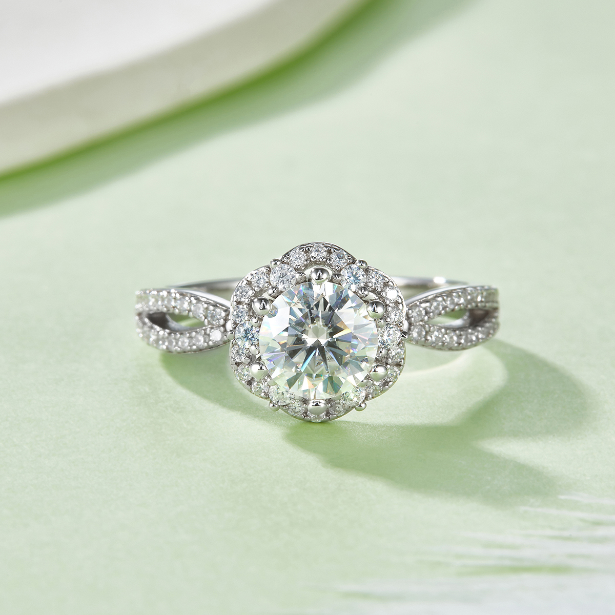 Sterling Silver 1ct Moissanite Ring, 6.5mm D-VVS1 Round Cut, Halo Twist Band, US Sizes