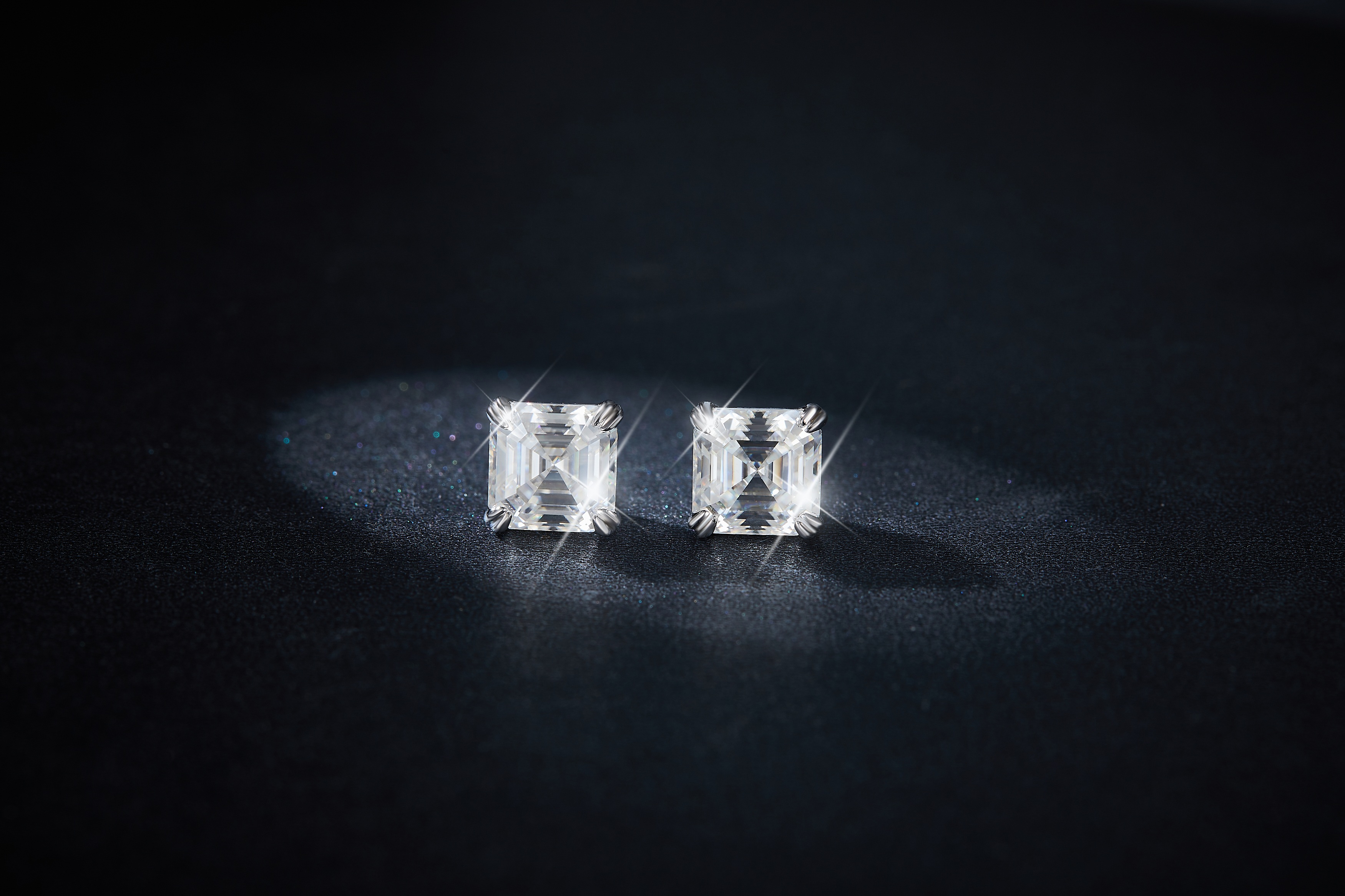 Sterling Silver 6x8mm Emerald Cut Moissanite Stud Earrings Octagon Solitaire With GRA
