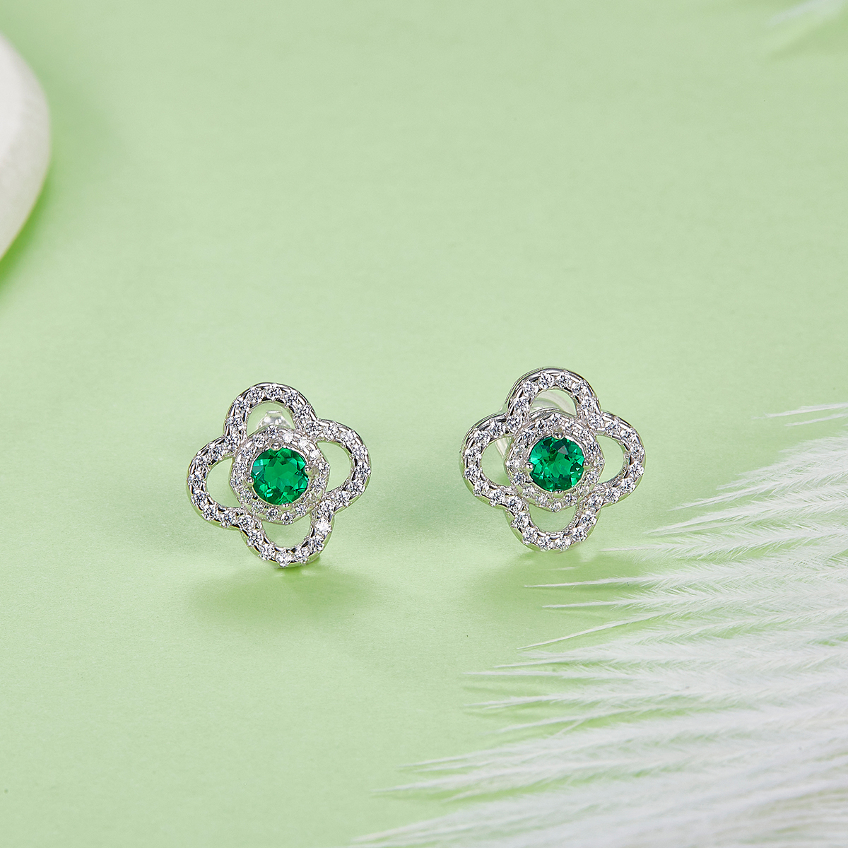 Sterling Silver Clover Stud Earrings, 3.5mm Lab-Grown Emerald, Platinum Plated 2g