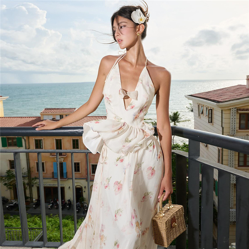 Summer New Gentle Style Floral Print Slimming Deep V-Neck Top With High-Waist Skirt Womens