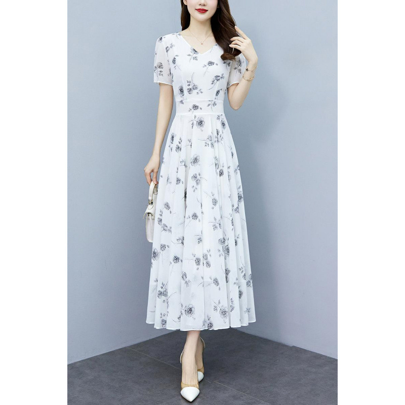 Summer New-style Chiffon Floral Dress With A Fitted Waist