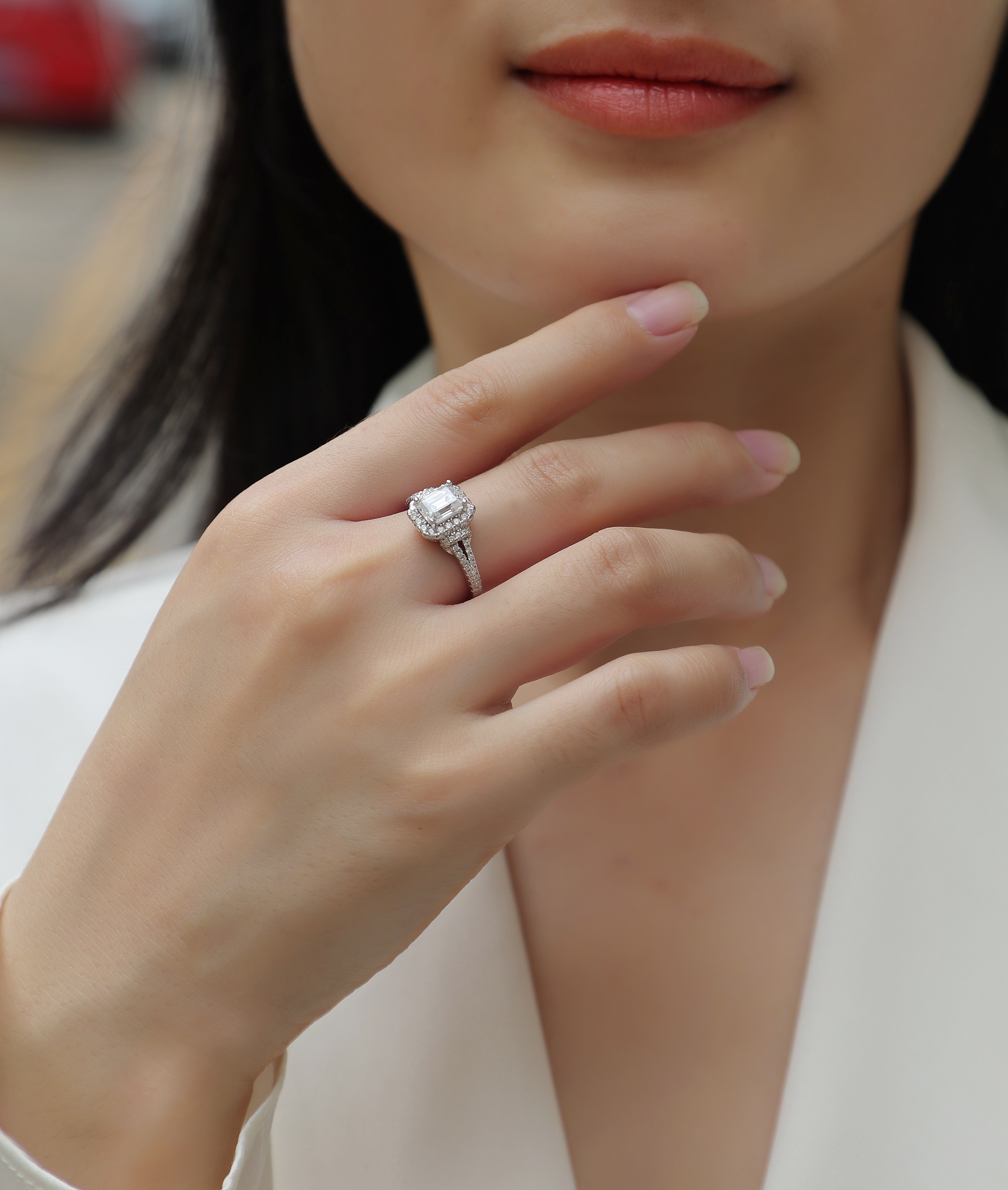 The Box For Storing Dreams - A Wedding Ring Set With Top-quality Moissanite, Silver And