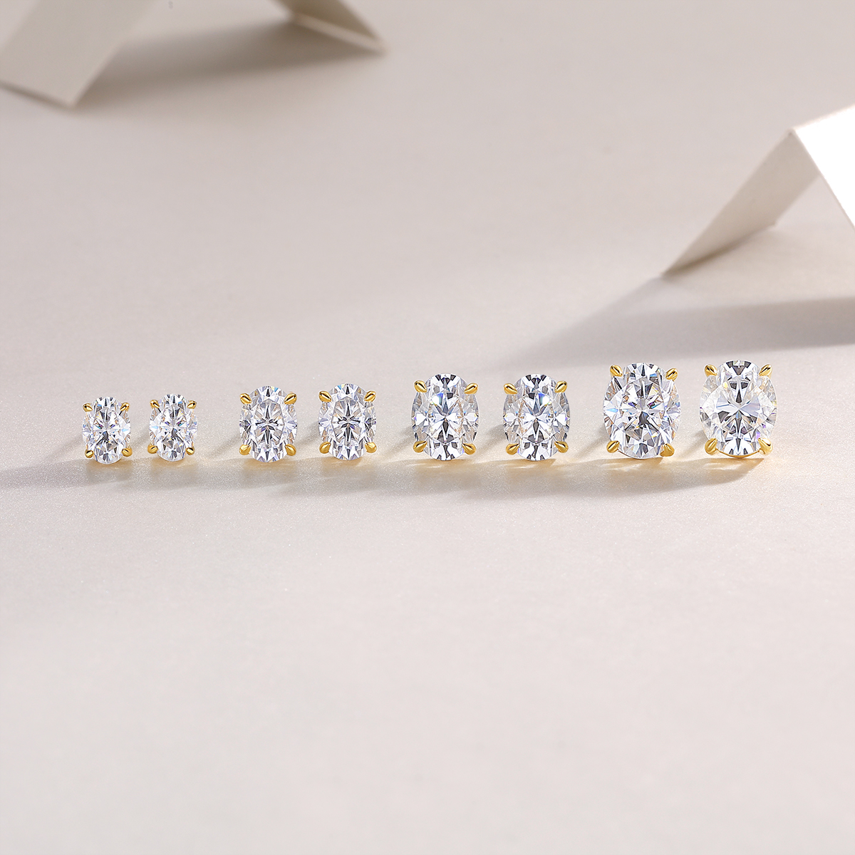 The Charm Of Art - Premium Moissanite Luxury Fashion Light Luxury Jewelry Silver Stud