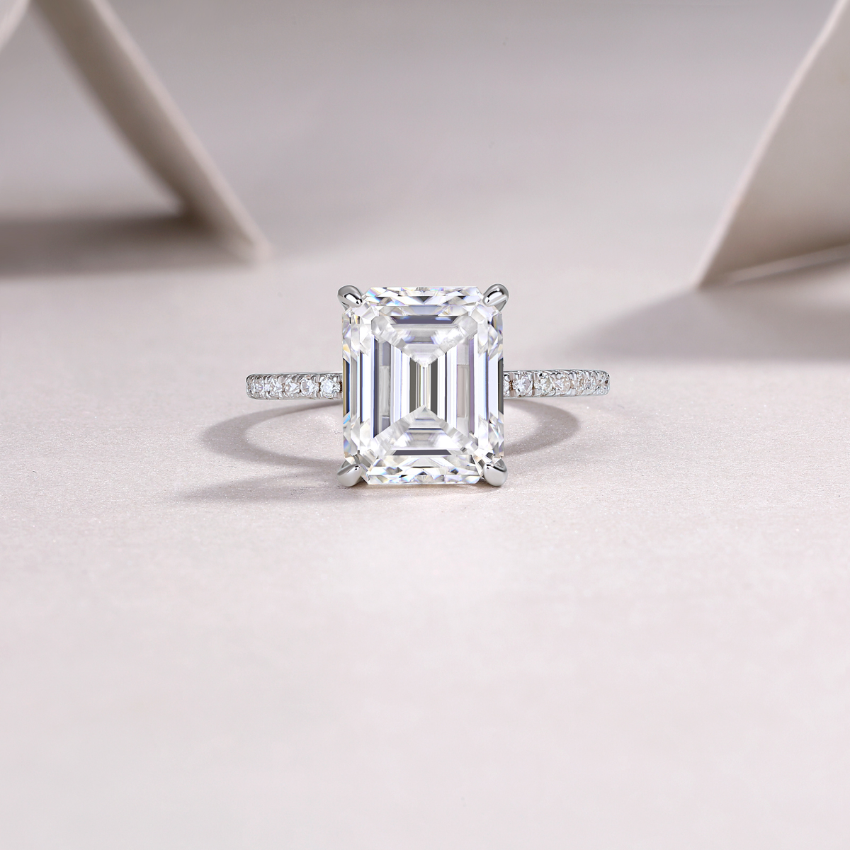 The City Of Iridesy Colors - A Wedding Ring Set With Top-quality Octagonal Moissan Silver