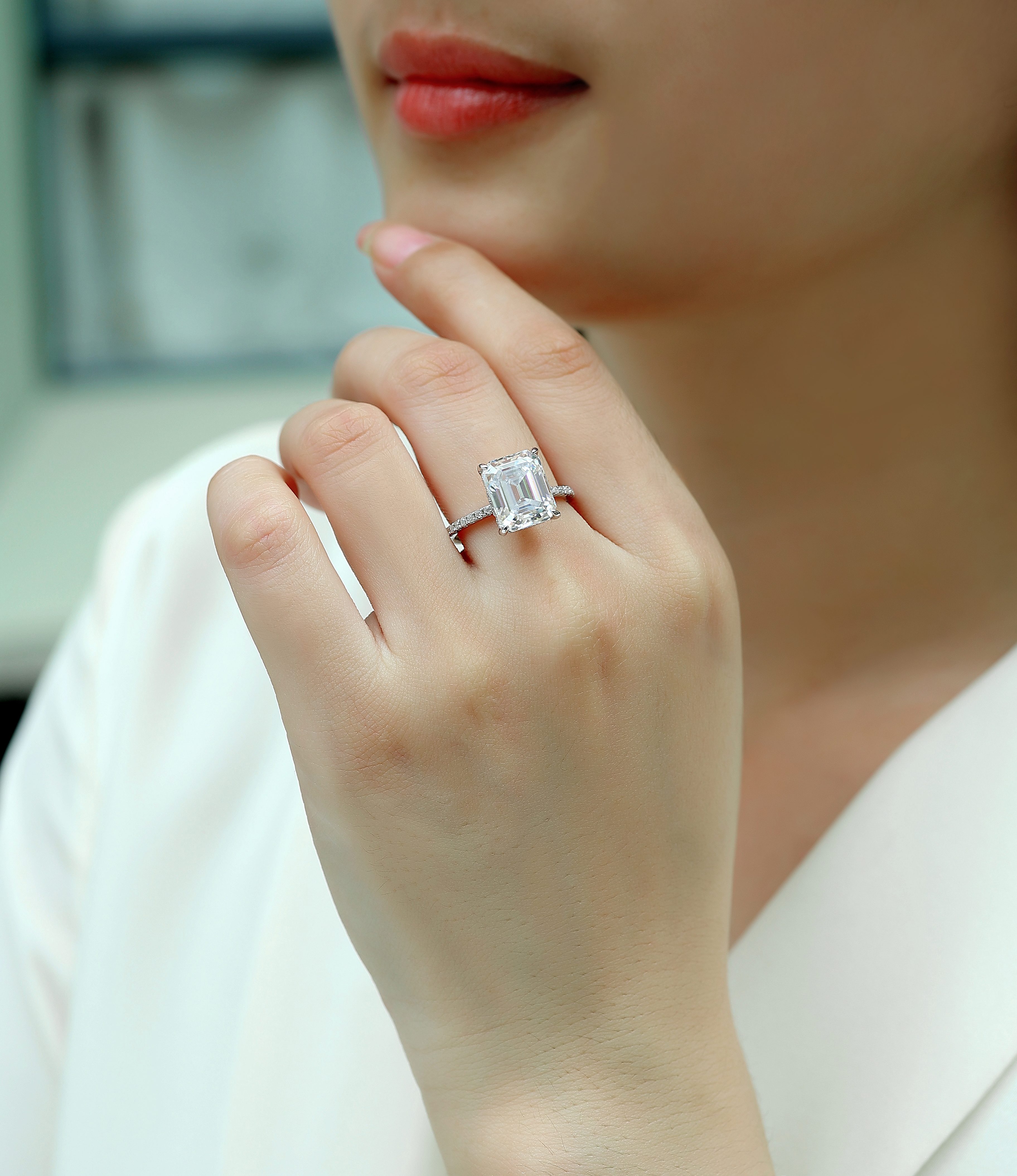 The City Of Iridesy Colors - A Wedding Ring Set With Top-quality Octagonal Moissan Silver