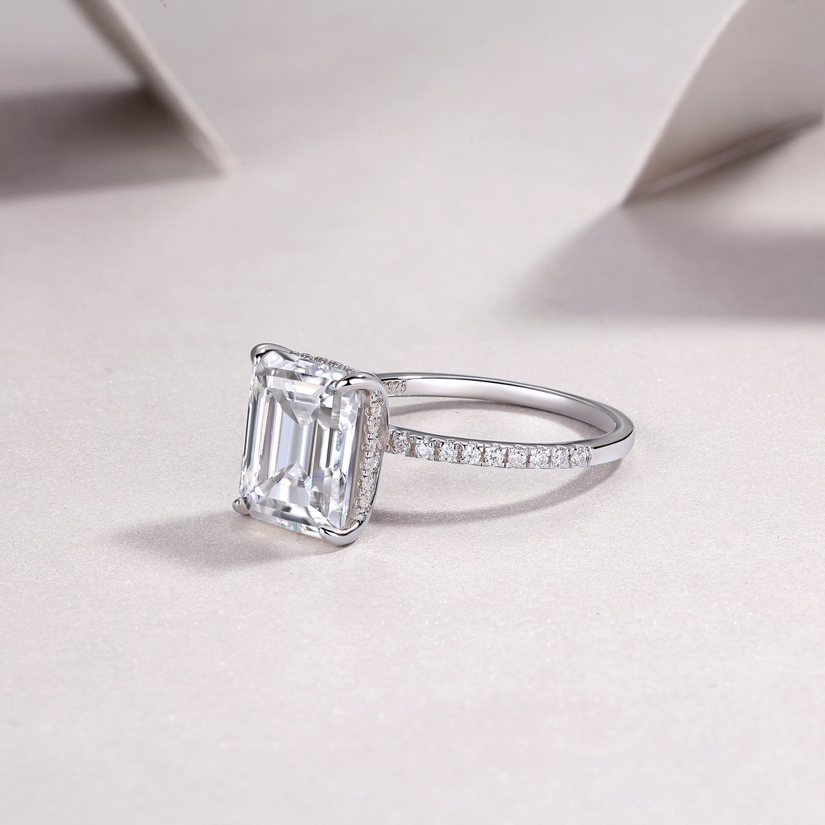 The City Of Iridesy Colors - A Wedding Ring Set With Top-quality Octagonal Moissan Silver