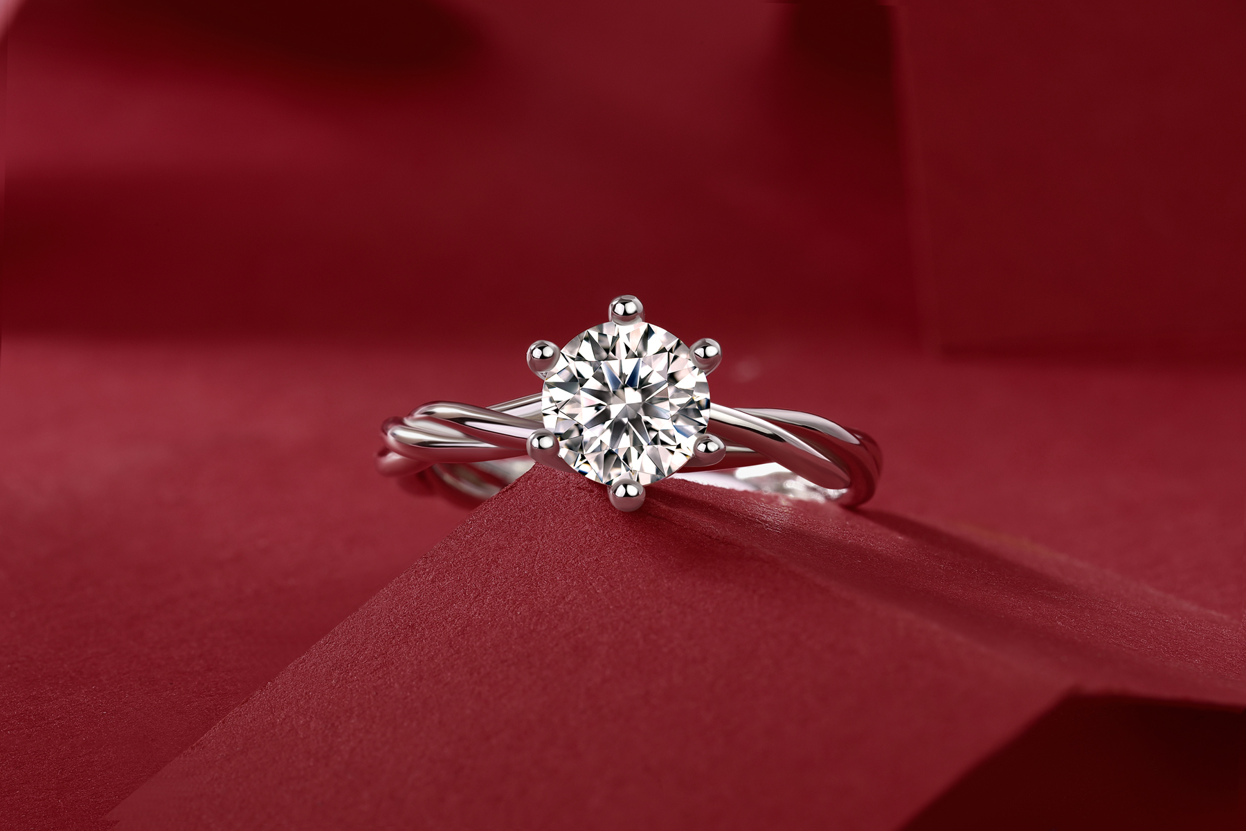 Thorns Vine Man - Set With Top-quality Moissanite Silver And Platinum-plated Diamond