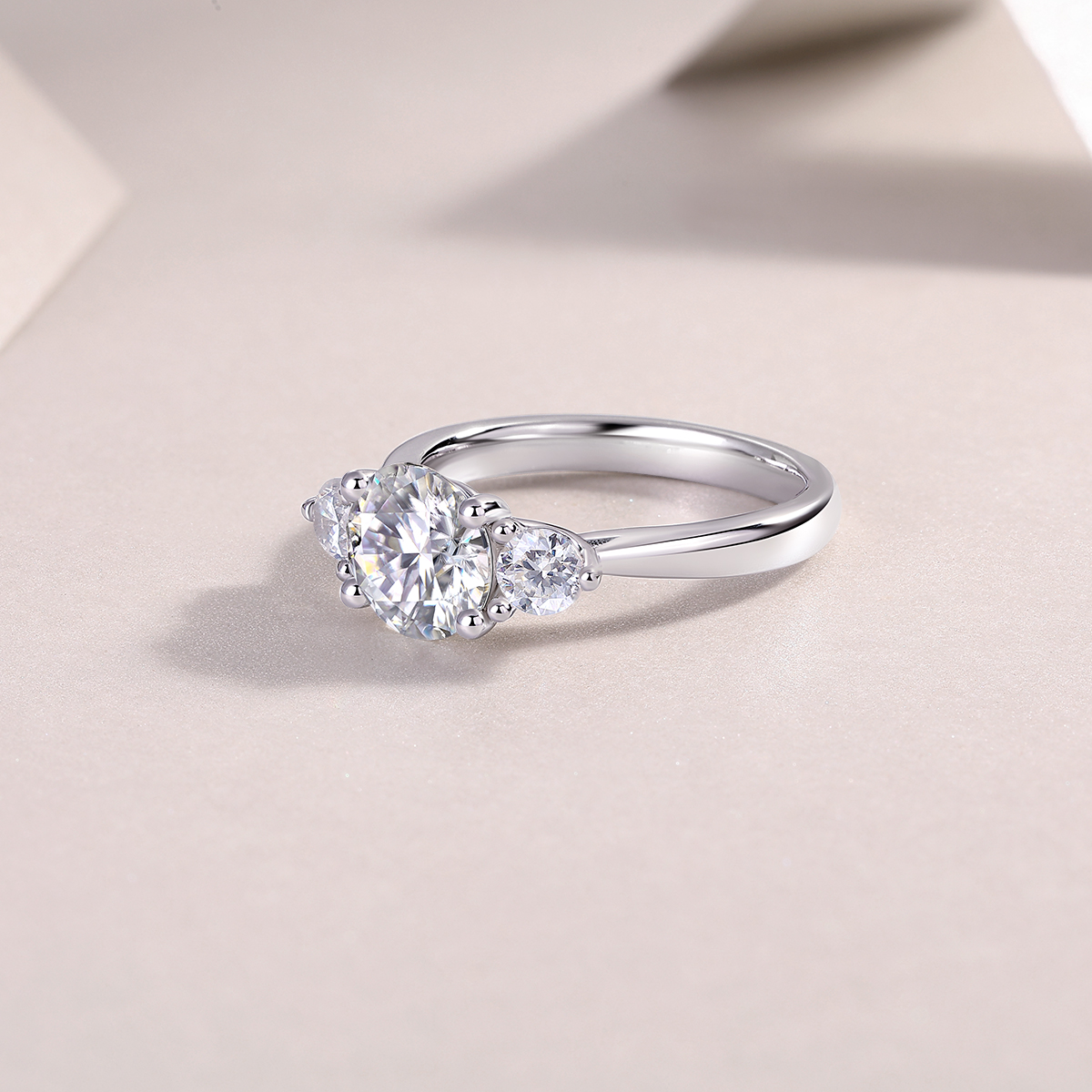 Three Reincarnations - A Wedding Ring Set With 2-carat Top-quality Moissanite Silver And