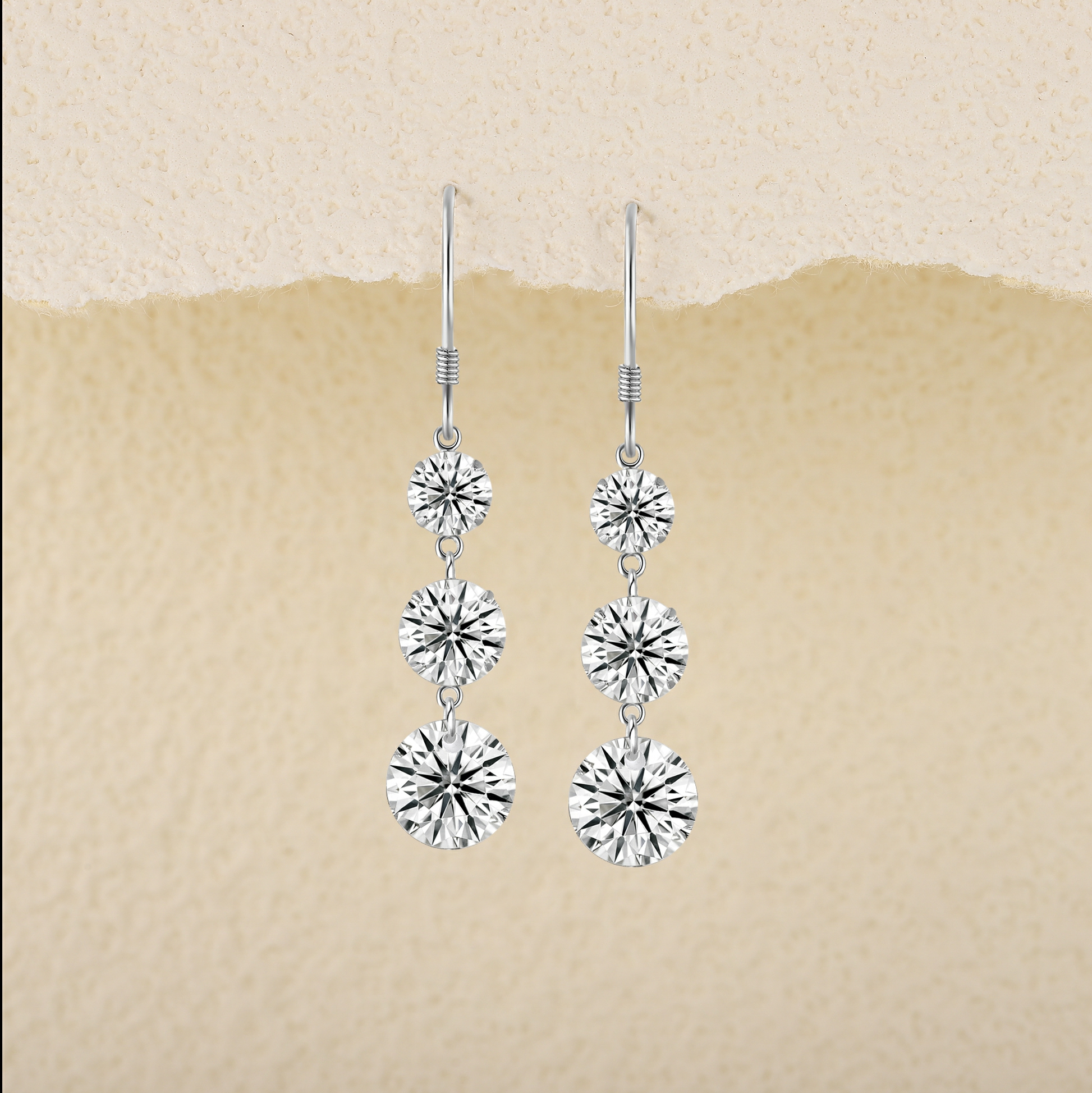 Top-quality Moissanite Luxury And Fashionable Light Luxury Jewelry Silver Stud Earrings
