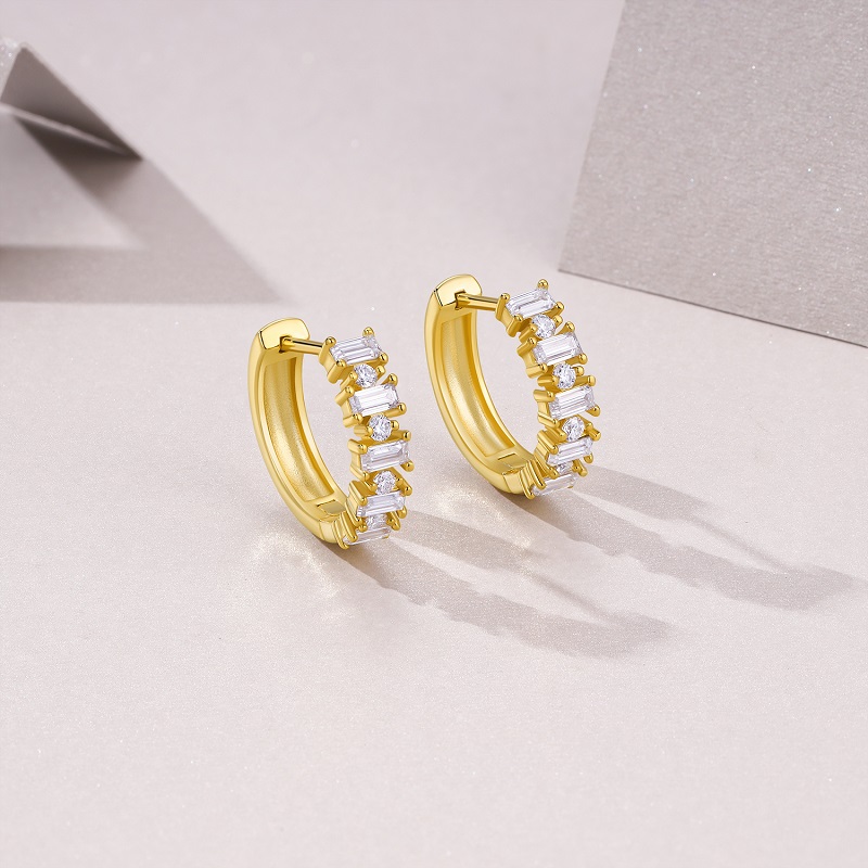 Hochwertiger Moissanit-Luxus- und modischer leichter Luxus-Schmuck-Silber-Ohrstecker