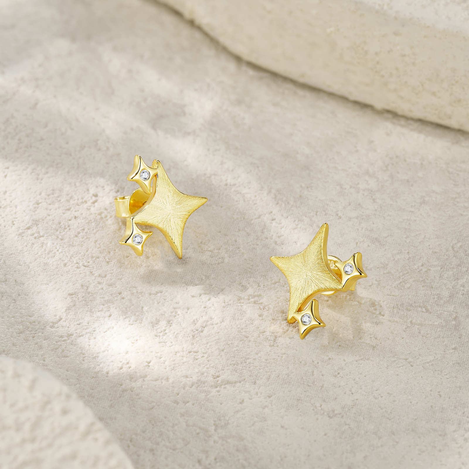 Top-quality Moissanite Luxury And Fashionable Light Luxury Jewelry Silver Stud Earrings