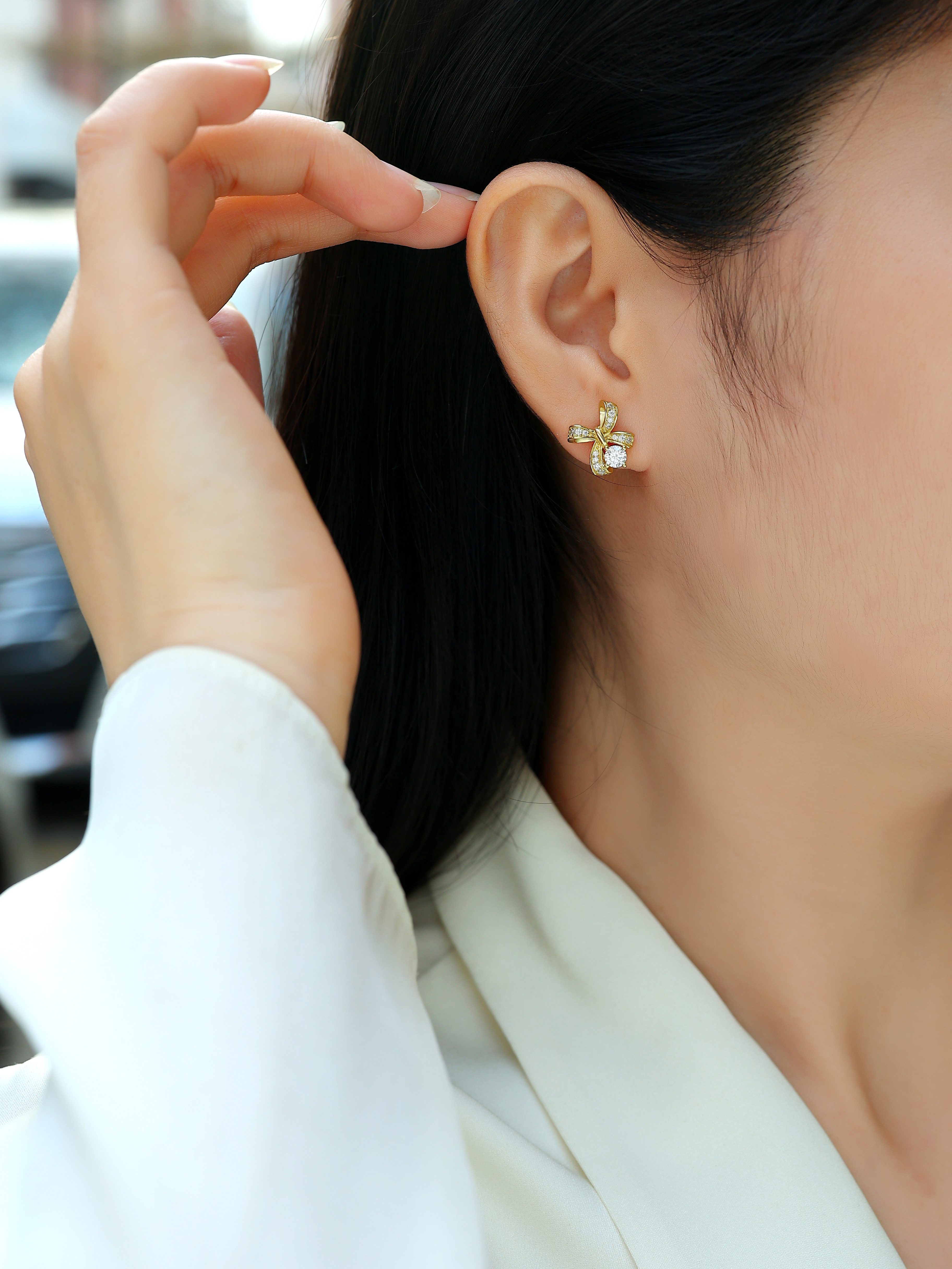 Top-quality Moissanite Luxury And Fashionable Light Luxury Jewelry Silver Stud Earrings