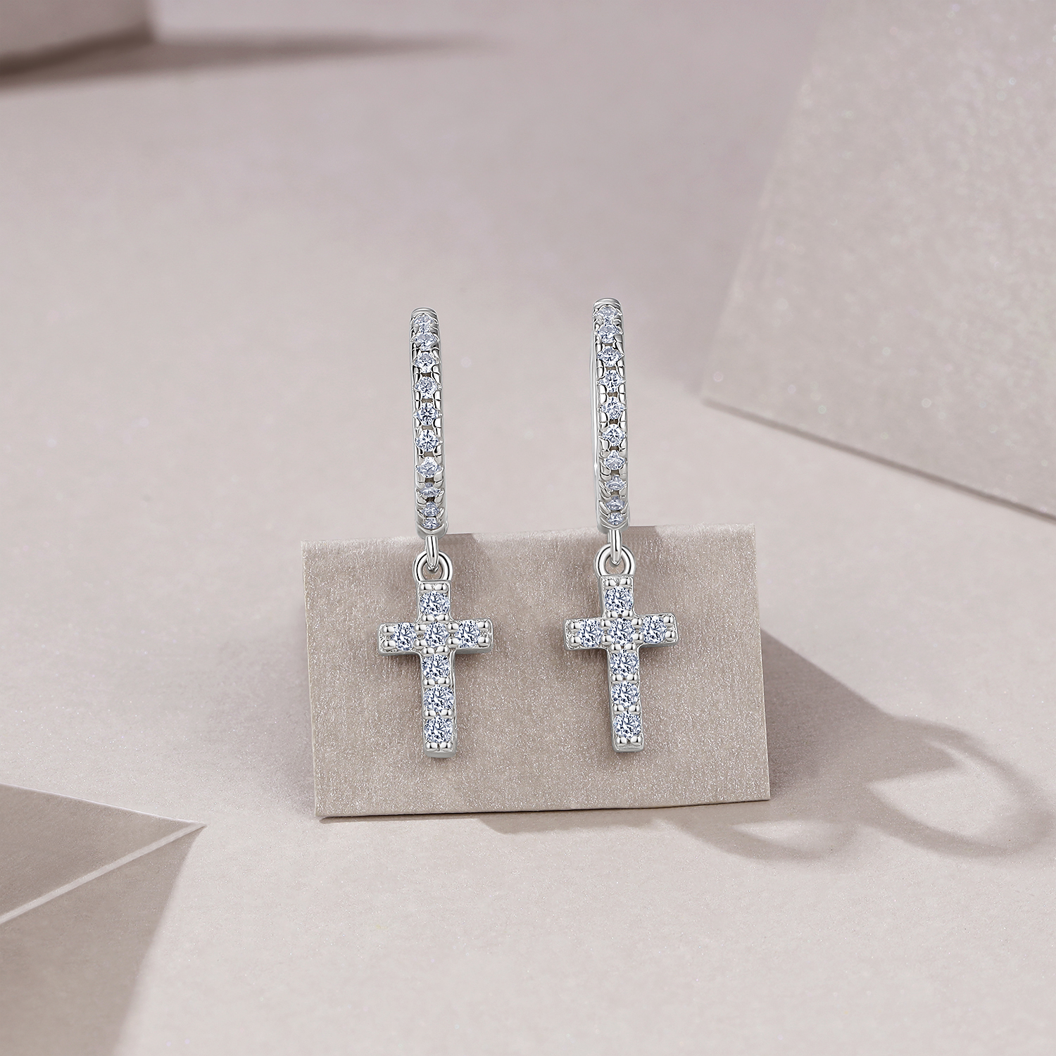 Top-quality Moissanite Luxury And Fashionable Light Luxury Jewelry Silver Stud Earrings