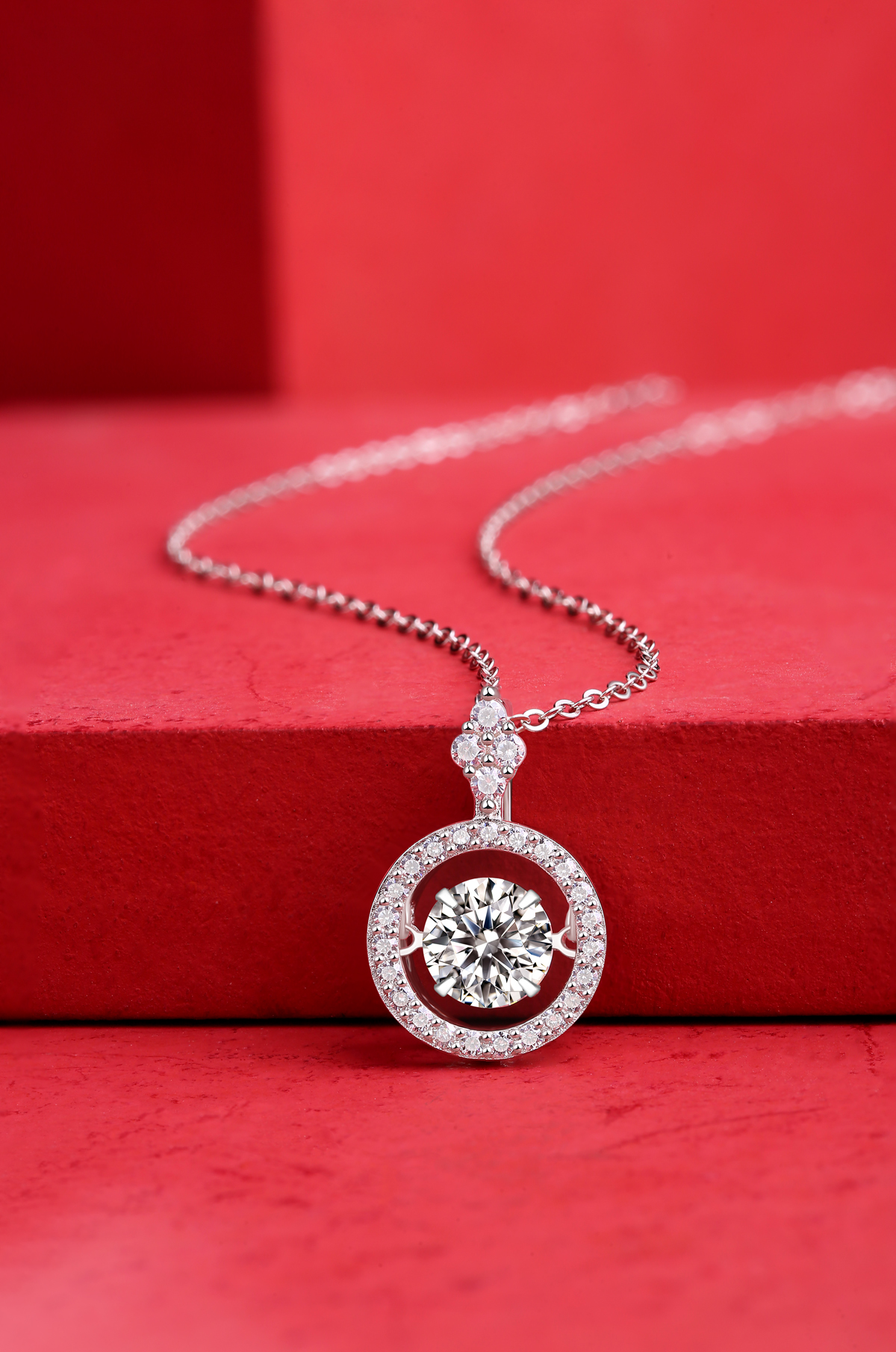 Touch - A Fashionable And Trendy Necklace Pendant Set With 1-carat Top-quality Moissanite