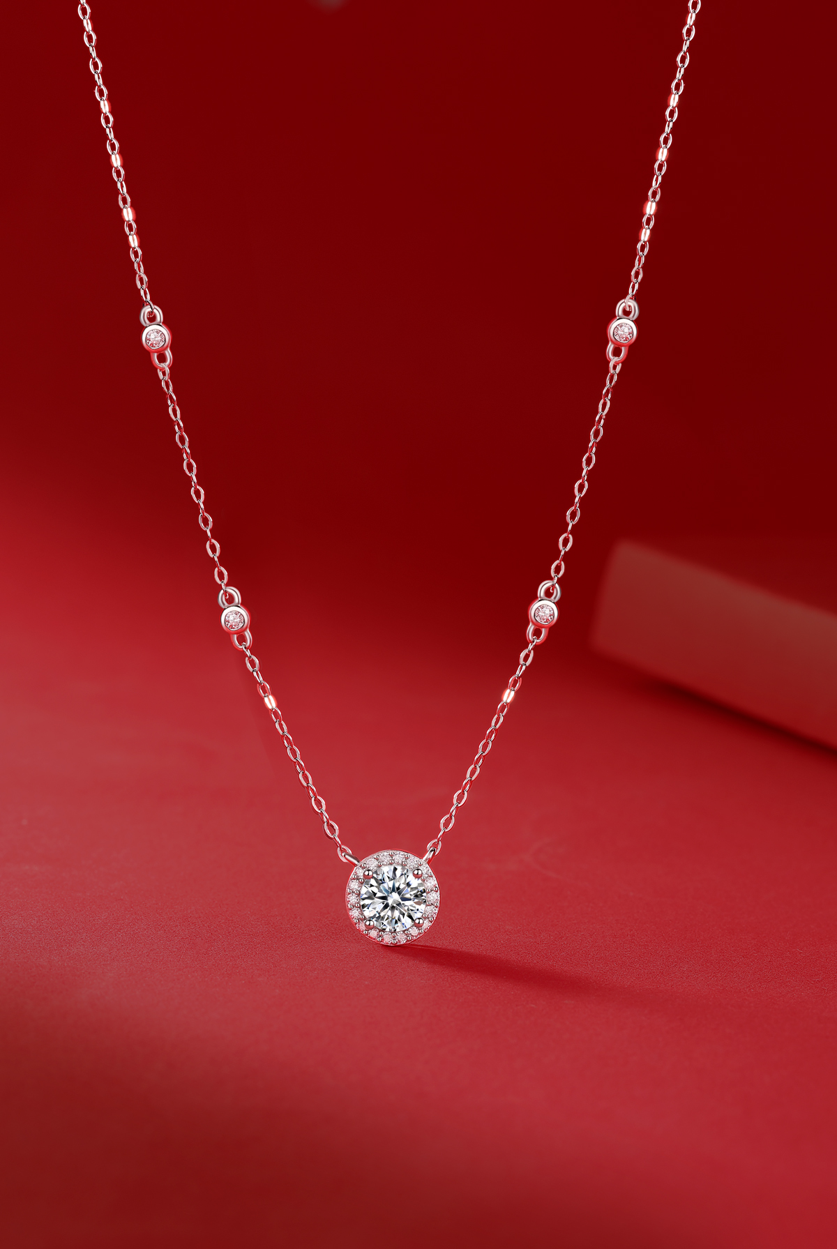 Twinkling Starlight - A Fashionable And Trendy Necklace Pendant Set With Top-quality