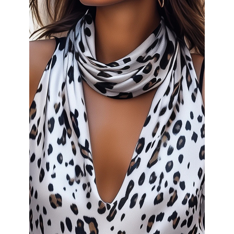 V-neck Figure-flattering Sexy Leopard-print Sleeveless Top
